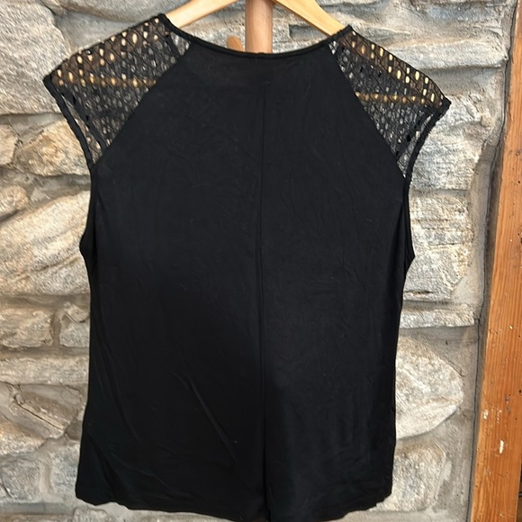 Top with lace - Picture 3 of 6